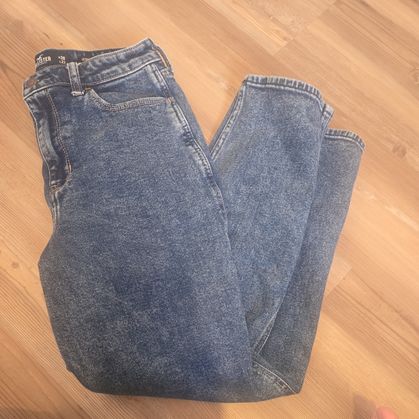 Hollister Ultra High Rise Mom Jean Vintage Stretch Women's 7R W28 L27 Blue