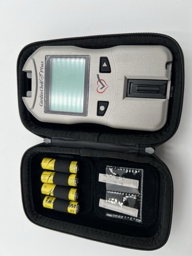 CardioChek Plus Analyzer Cholesterol Glucose Meter Kit w/ Case & Strips