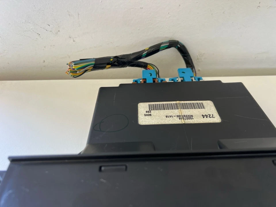 Cadillac STS 2005-2006 unidad de interruptor de control de clima de calefacción OEM 10389141 Foto 3 de 4