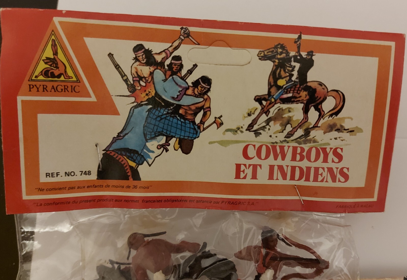 Jouet CowBoys et Indiens Pyragric de 1980 pour retrouver vos souvenirs d'enfance