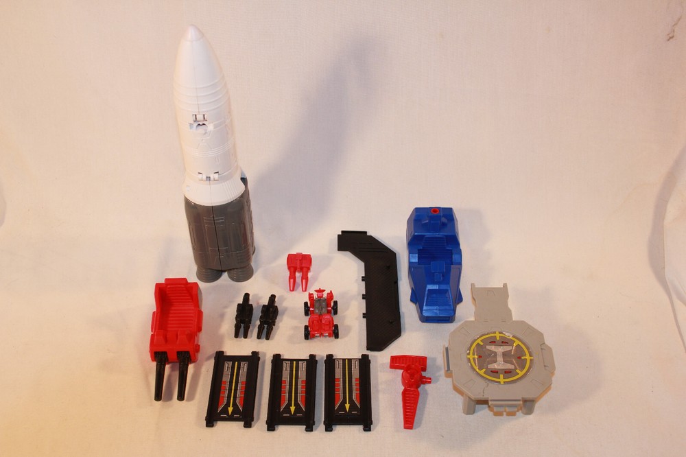 Transformers G1 Micromasters Countdown Parts Accessories !!!!! Autobot
