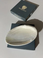 Vintage Wedgwood Nautilus Bone China Clam Shell Dish with Lustre Finish In Box