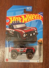 Hot Wheels Custom Ford Bronco Red/Blue 74/250 Baja Blazers 8/10 Unopened 
