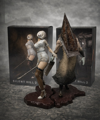Figuren Videospiele SILENT HILL 2 Bubble Head Nurse Pyramid Konami 22 Cm