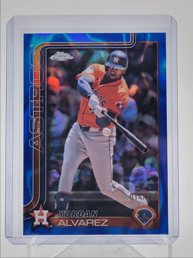 YORDAN ALVAREZ 2025 TOPPS CHROME BLUE LAVA REFRACTOR ASTROS /150 Q4354