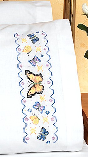 Stamped Cross Stitch ~ Janlynn Set of 2 Butterflies Pillowcases #021-0937 - Picture 2 of 3