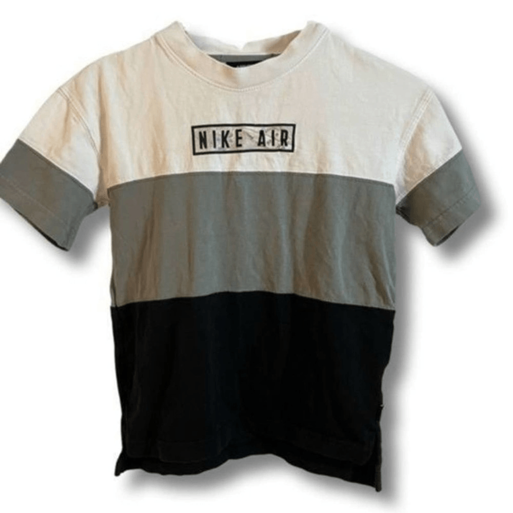 SACAI X NIKE T shirt vintage Nike x Sacai nera etichetta colorblock bambino taglia small bianca nera 