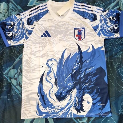 日本蓝色国家队足球迷服装与纪念品| eBay