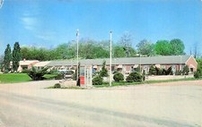 Arrowhead Motel Morristown, Ohio Hwy 40 Roadside Phone Booth Vtg Postcard F18