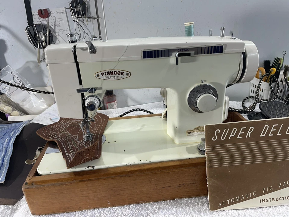 Machines From Mechanics. Heavy Duty Pinnock Sewing Machine By Brother Japan - image 2 of 4