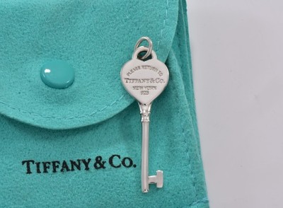 Please Return Tiffany & Co Silber Herz Schlüssel Charm Anhänger für Halskette Armband