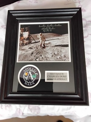 Charles M Duke Apollo 16 handsigniert 
