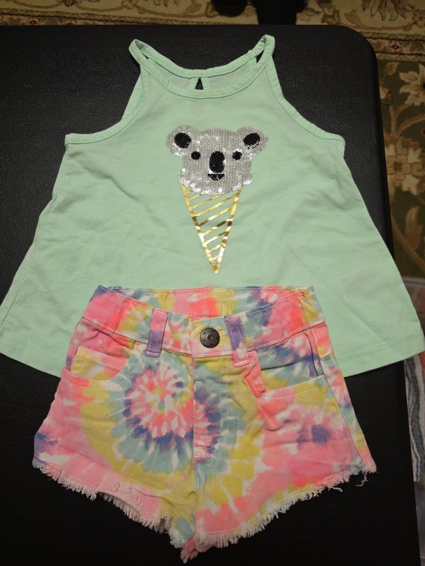 Girls Sz 2T Sleeveless Sequined Tank And Tiedyed Shorts