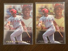 Juan Gonzalez Baseball Card Lot - 1996 Flair Base & Gold Parallel #169