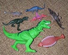 Mixed Lot of 7 Dinosaur Toy Figures Jurassic Era Electronic Roaring T-Rex Lights