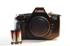 Canon EOS 650 35mm FILM SLR Analog camera body GR-30 Grip battery works but READ