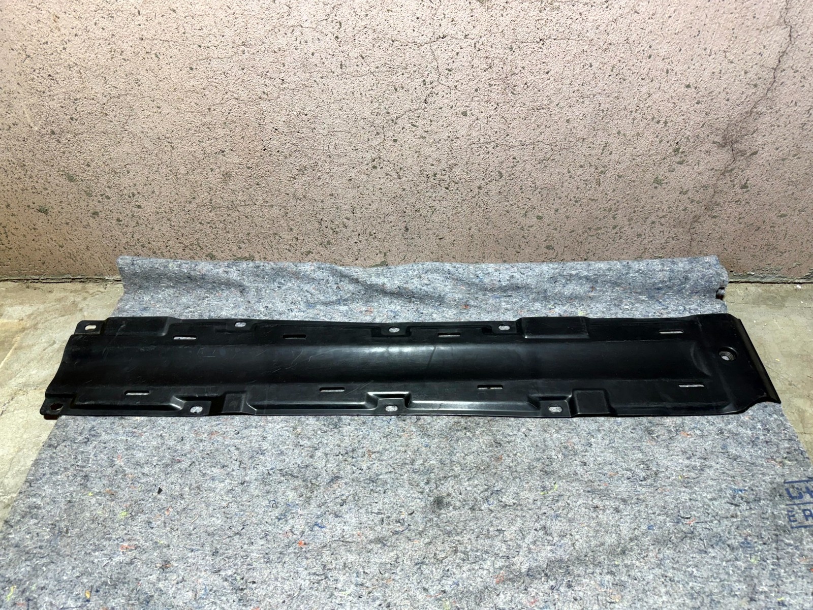 EB1420 1991 91 ACURA NSX UNDERBODY COOLANT LINE PIPE LINE COVER