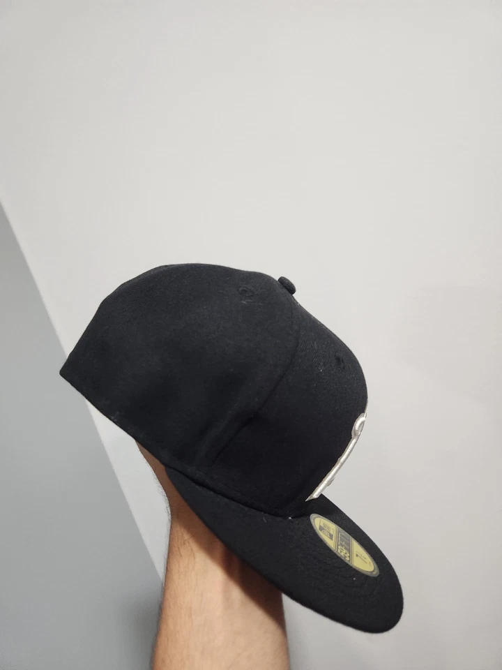 Anaheim Angels MLB Fashion New Era 59FIFTY Fitted Cap 5950 Black/White Sz 7 1/4 - Image 2 of 4