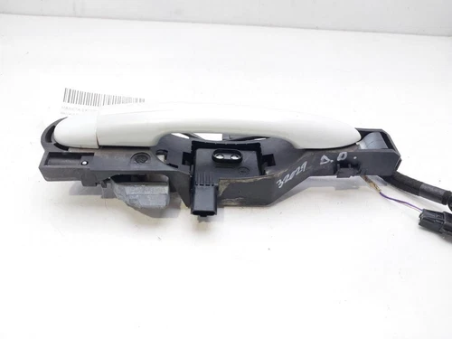 Poignée Extérieure Avant Gauche Pour Renault Laguna III Berline – Référence 8200299233 – Occasion Kilométrage 84 948 Km