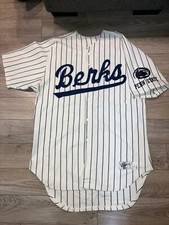 Penn State Berks Nittany Lions #22 Baseball Team Game Worn Jersey 46 Vintage