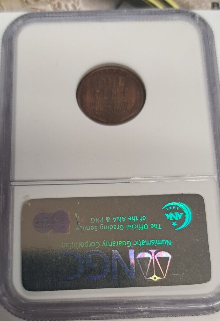 Picture 2 of 4