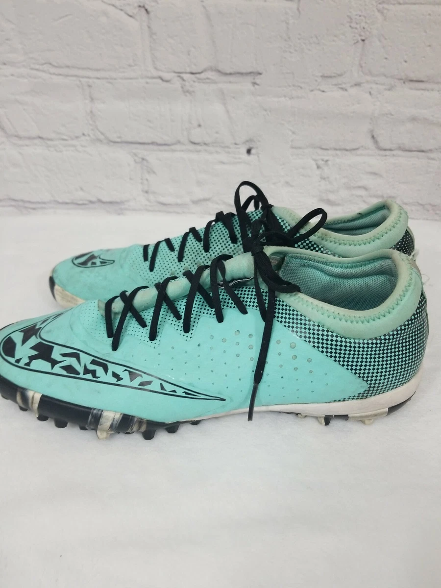 Aqua store blue nikes