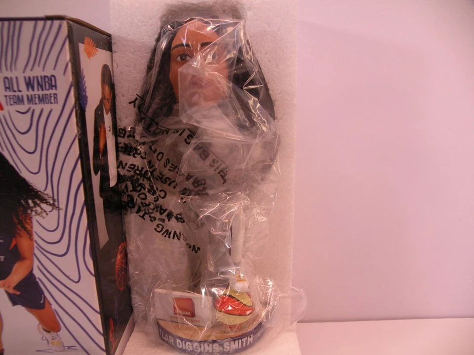 WNBA Skylar Diggins-Smith Bobblehead PHOENIX MERCURY Basketball New In Box F - Image 2 of 4