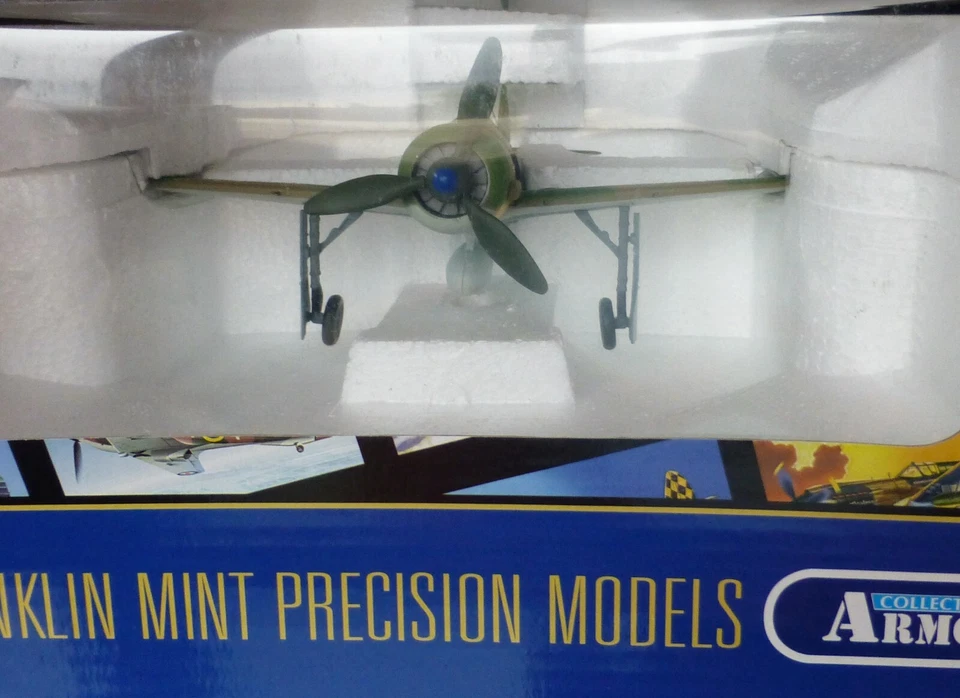 FRANKLIN MINT ARMOUR FW-190 FOCKE-WULF LUFTWAFFE JG 54 ANTON MADER 1/48 G11E401 - Image 4 of 4