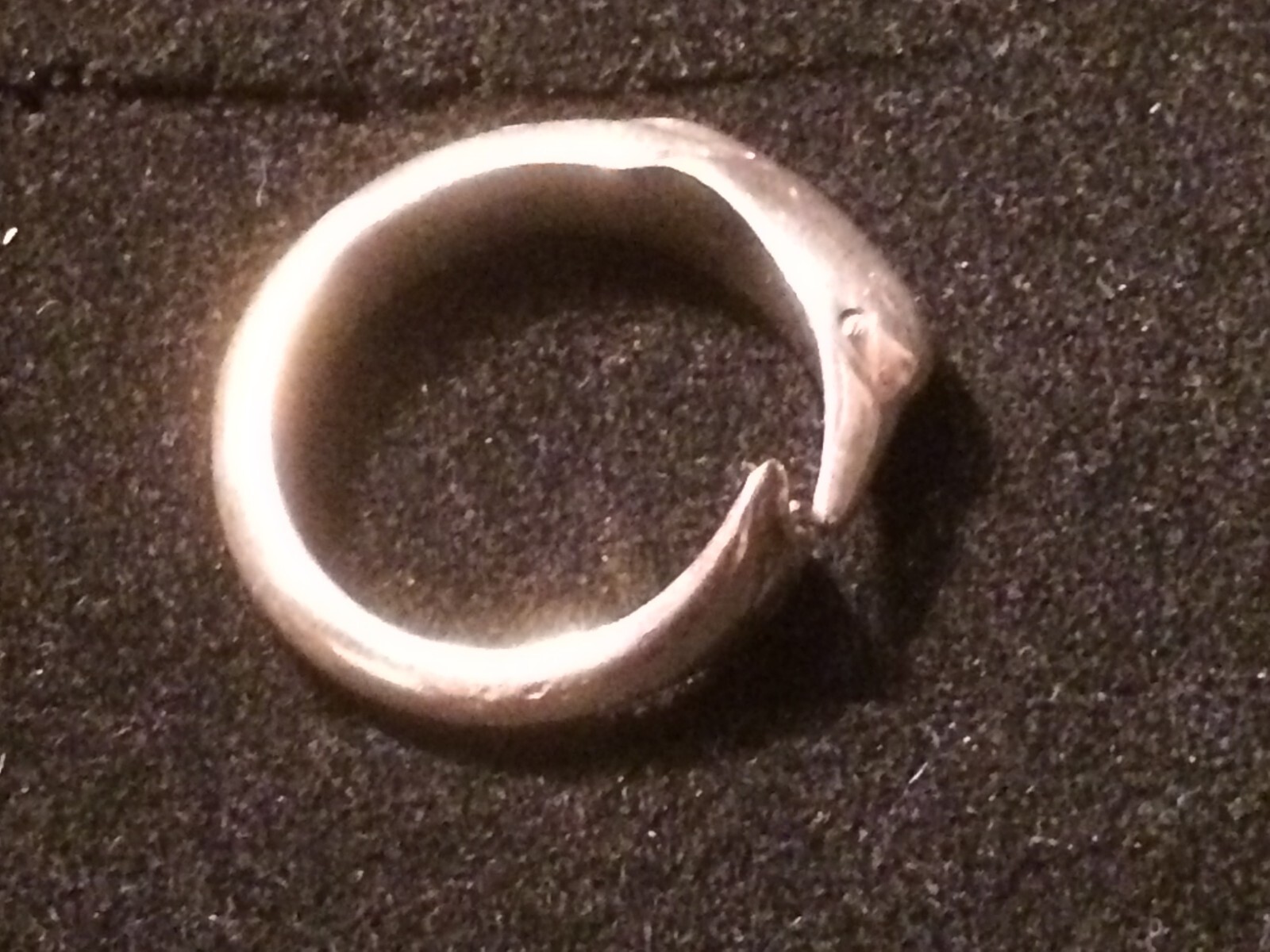 Solid Silver Dolphin 925 Hallmarked Ring and 9.22… - image 4