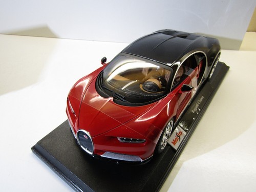 Maisto Diecast 1:18 Scale Model Bugatti Chiron Red/Black - Picture 7 of 14