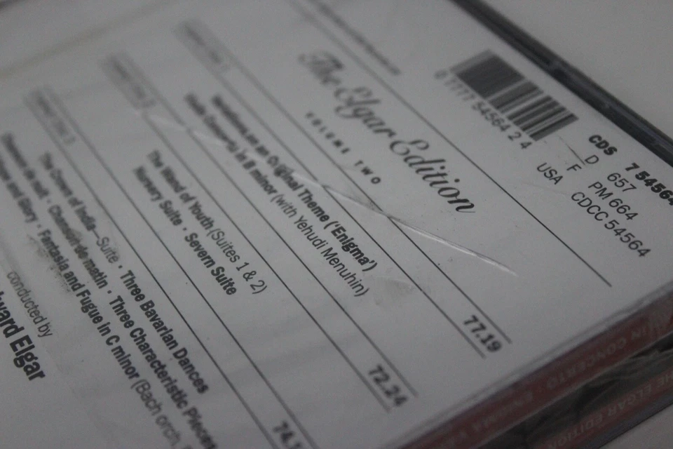 The Elgar Edition: Violin Concerto Enigma Variations Suites (CD) - NEW (Des.) Foto 3 de 4