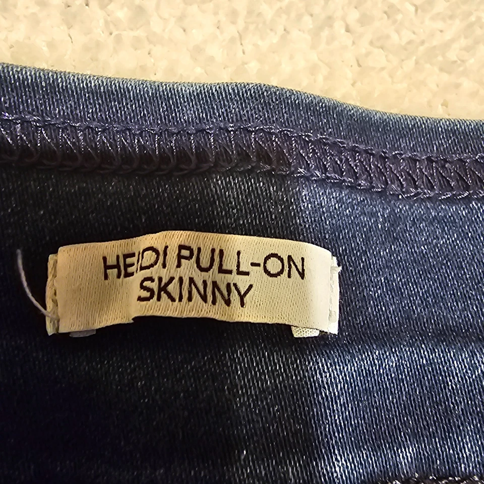 Pantalones de mezclilla para mujer Nine West 14 Hedi ajustados elásticos lavado oscuro Foto 4 de 4