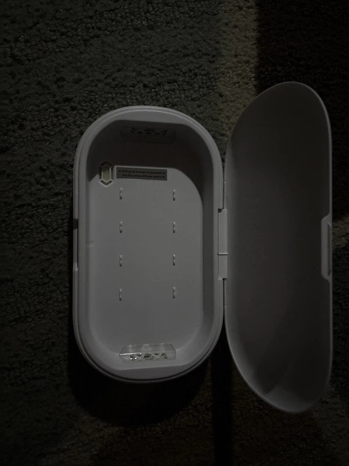 Tzumi 96641-CHN-001 PhoneSpa Phone & Accessory UV-C Sanitizer and Aroma Diffuser - Image 3 of 4