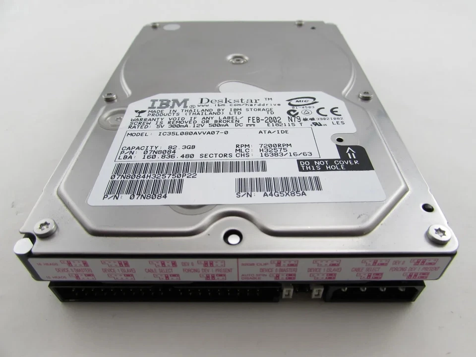 IBM Deskstar IC35L080AVVA07-0 82.3GB 7200 RPM 2MB 3.5″ IDE Hard Drive 07N8084 - Bild 3 von 4