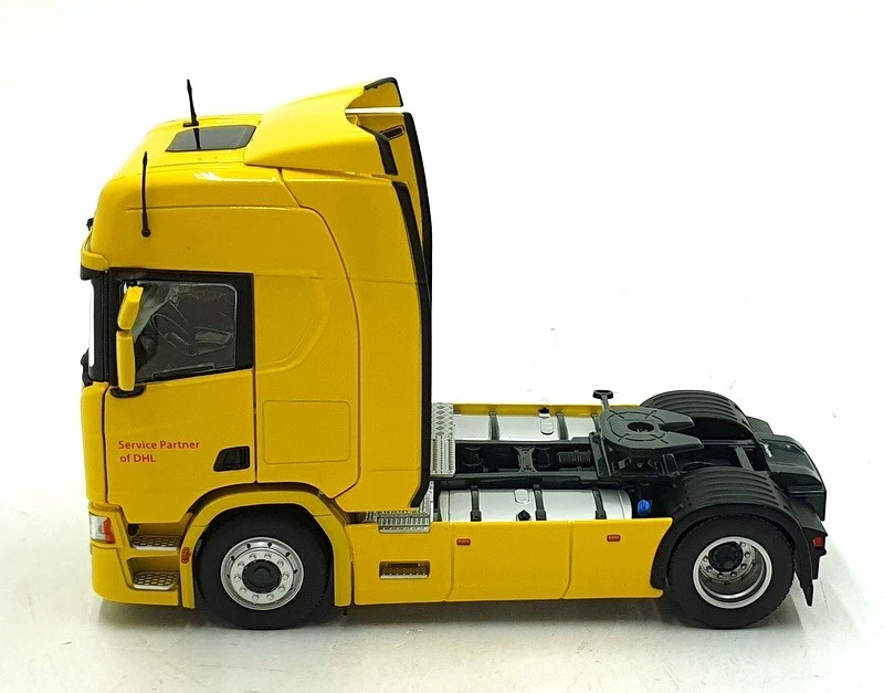 Marge Models 1/32 Scale 2014-04-01 - Scania R500 4x2 Truck DHL Edition - Yellow - Image 4 of 4
