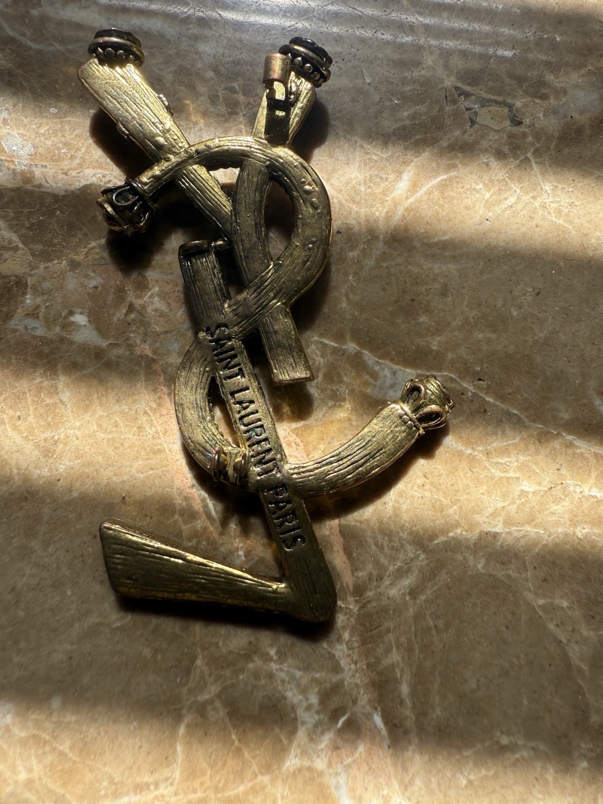 YSL - YVES SAINT LAURENT - LARGE  GOLD TONE LOGO BROOCH PIN needs pin  repair thumbnail 2