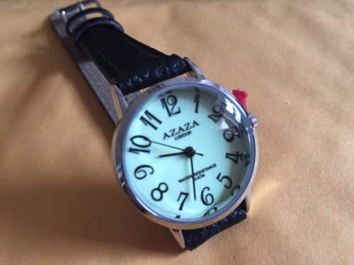 10 Pcs Wholesale! BIG NUMBER WATERPROOF GLOW IN DARK QUARTZ LEATHER WATCH - Picture 6 of 8