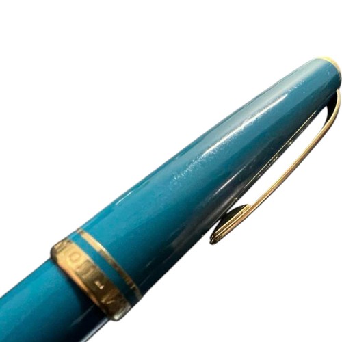 Montblanc Generation 14K Fountain Pen F Nib Turquoise & Gold - 第 5/11 張圖片