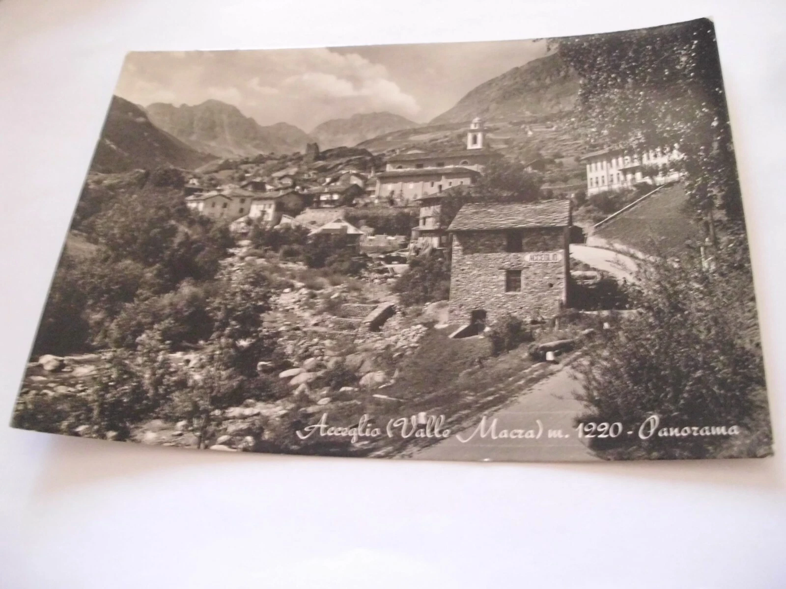 Foto 1 di 1