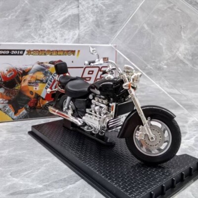 1/24 Scale Tiny Honda Valkyrie 1999 Super Bike Model Toy Racing