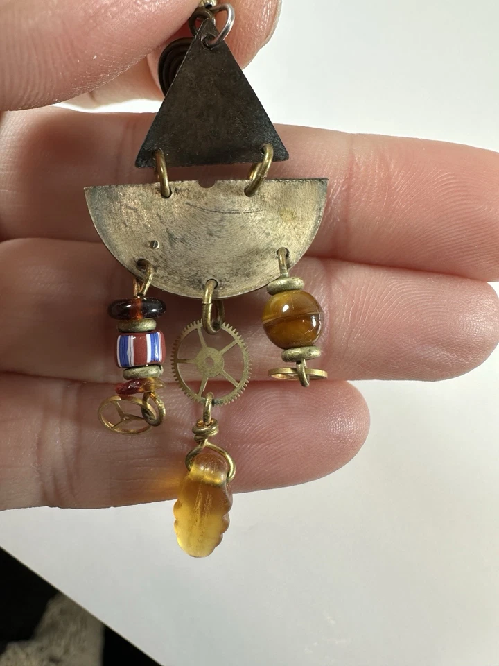 Brincos de rosto de relógio berloque futurista steampunk pendurado lustre feito à mão - Imagem 3 de 4