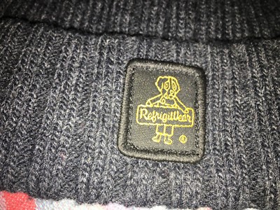 REFRIGIWEAR cappello invernale in lana grigia con logo centrale