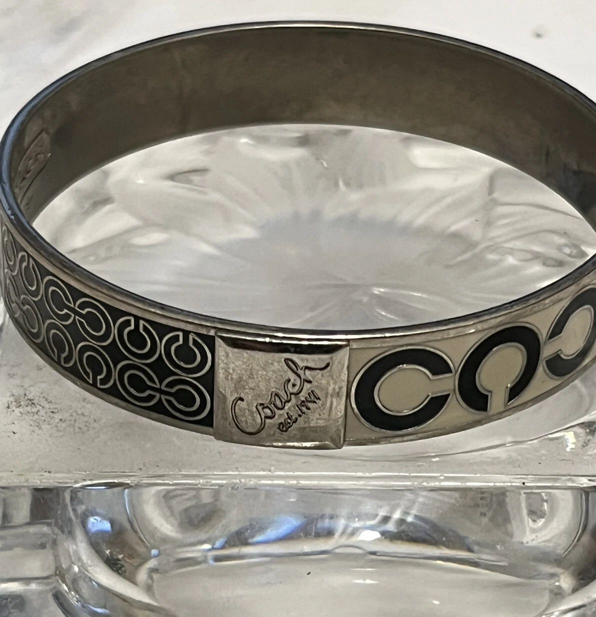 Bracciale COACH Y2K Bracciale Firma Logo C Nero Bianco Smalto Impilabile Gioielli