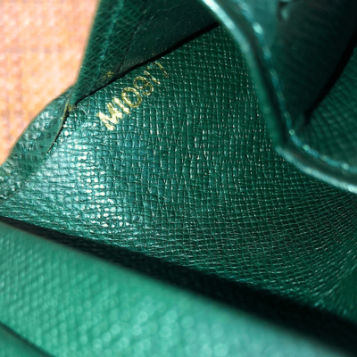 LOUIS VUITTON Green Taiga Leather Bifold Wallet Vintage MI0917 | eBay