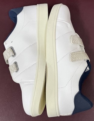 Five Pair Avon Women's Cushion Walk Memory Foam Shoes Size 7 Double Strap White
