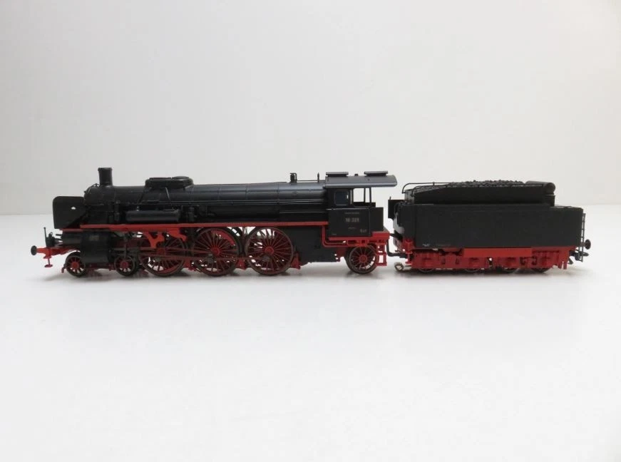 Märklin: Steam Express Loco of the DRG Class 18.3 / #39020 Digital NEW OLD STOCK - Image 3 of 4