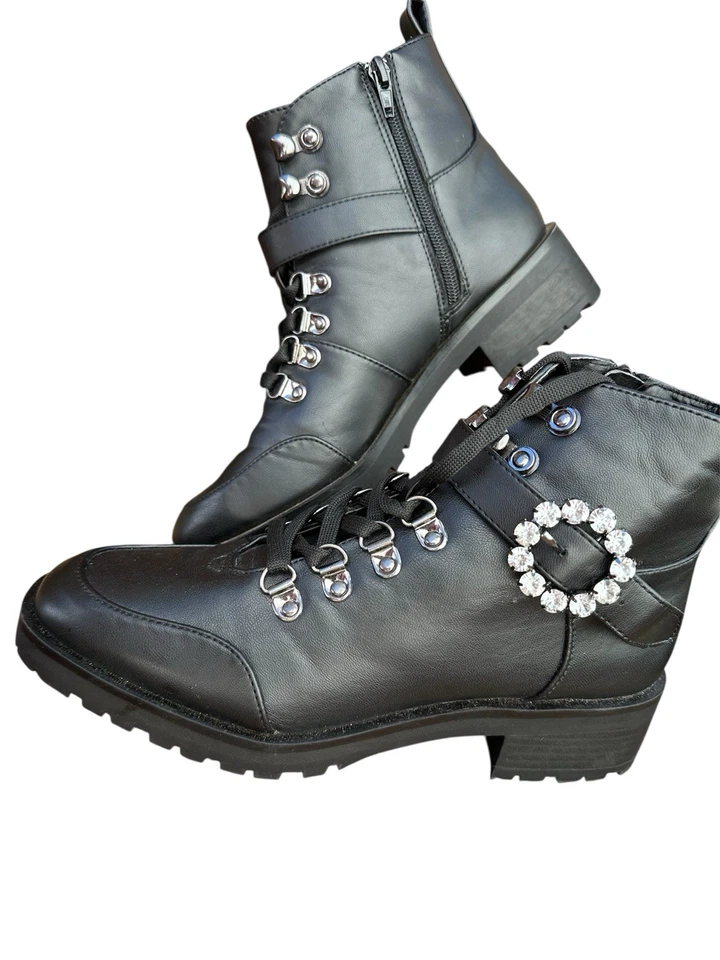 Bota de moda para mujer Nanette Lepore Irina talla 7 negra Foto 2 de 4