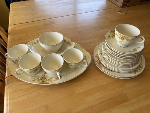 TAYLOR SMITH & TAYLOR 1940's China Pattern Code: TSTTST597 - 第 1/4 張圖片