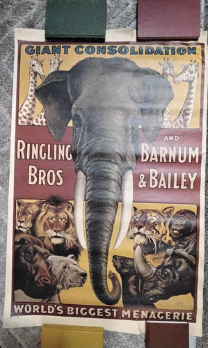 RINGLING BROS AND BARNUM &BAILEY CIRCUS POSTER GREAT IMAGE (VINTAGE)