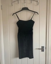 Women’s boohoo little black dress size 10